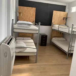  Ostello Bilbao Central Rooms