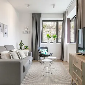 Apartment Riverside By Forever, Bilbao